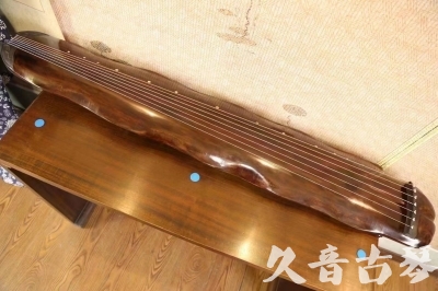迪庆藏族自治州●久音古琴  ●今日推荐  20231122【收藏级断纹蕉叶】